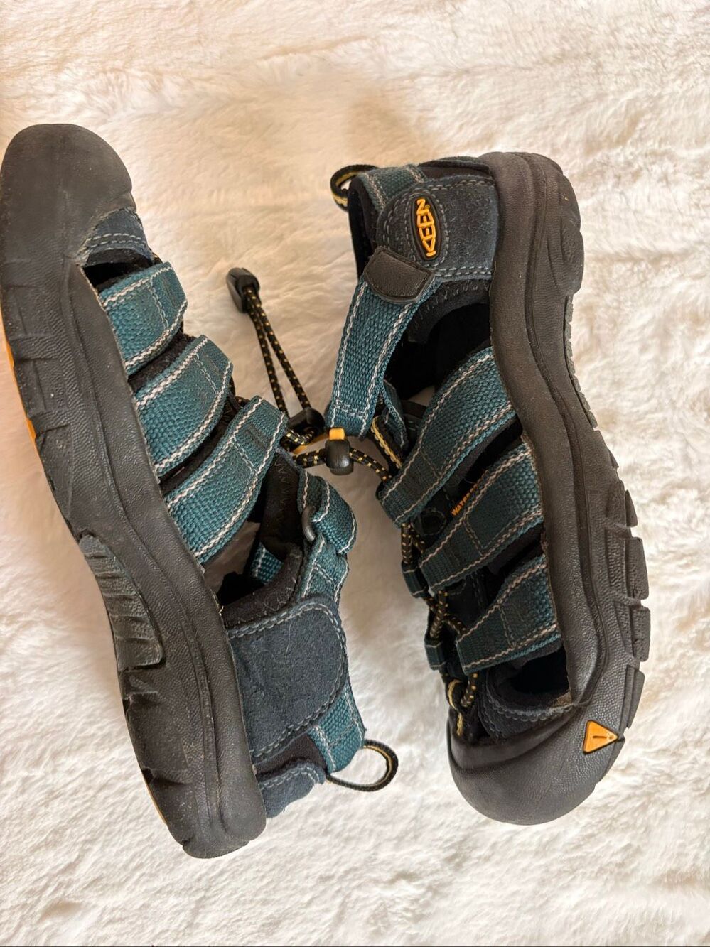 KEEN Kids Newport H2 Sandals Size 13 Teal Black Water Sport Hiking